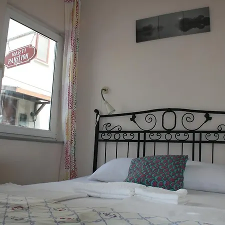 Marti Πανσιόν *