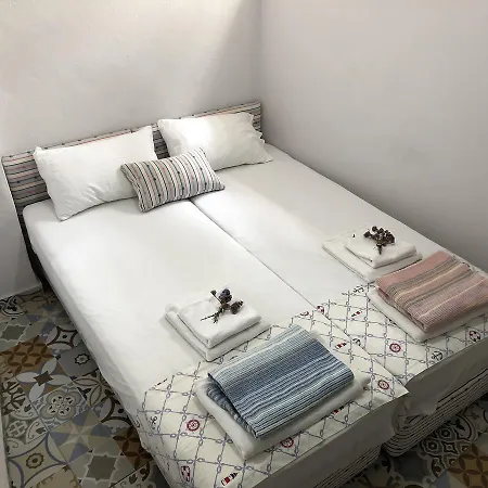 Marti * Κανακάλε